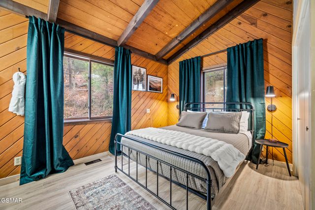 2758 Overholt Trail, Sevierville, TN 37862