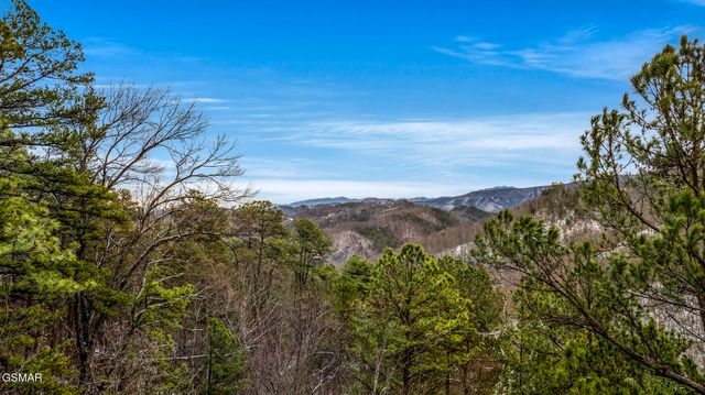 2758 Overholt Trail, Sevierville, TN 37862