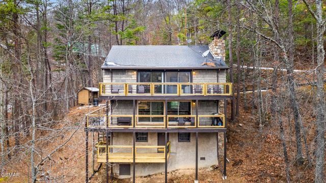 2758 Overholt Trail, Sevierville, TN 37862