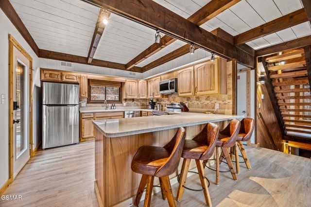 2758 Overholt Trail, Sevierville, TN 37862