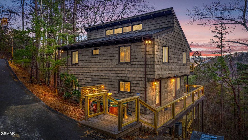 2758 Overholt Trail, Sevierville, TN 37862