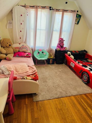 25 John St. 3, Attleboro, MA 02703