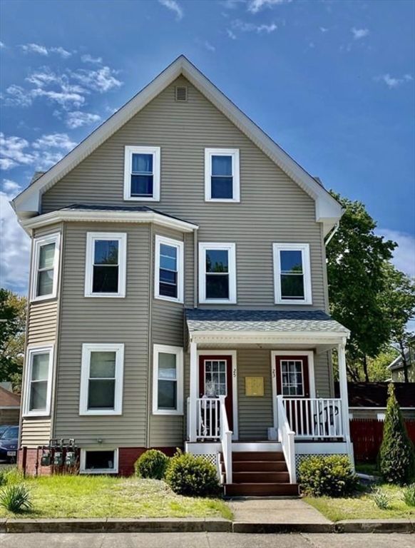 25 John St. 3, Attleboro, MA 02703