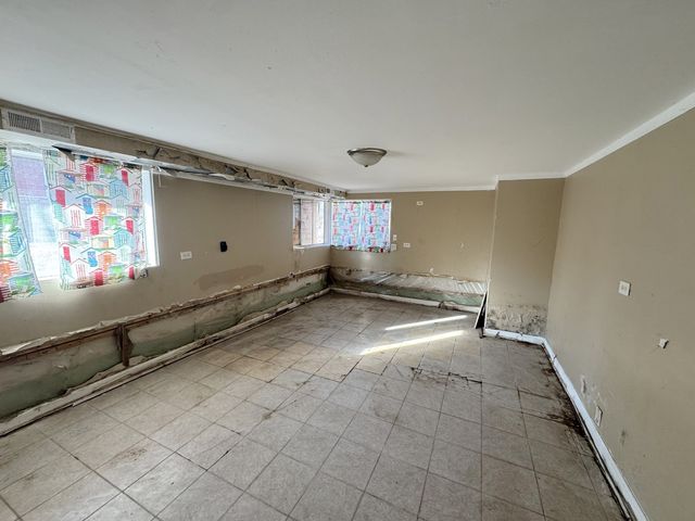 306 WINNEBAGO Street, Park Forest, IL 60466