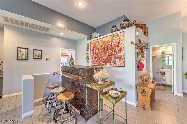 1048 Golden Splendor Court, Henderson, NV 89002