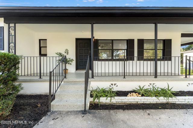 3360 LANSDELL Drive, Jacksonville, FL 32208