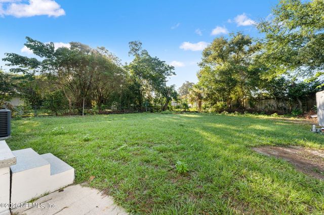 3360 LANSDELL Drive, Jacksonville, FL 32208