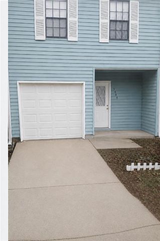 3206 Pine Tree Trail 15C, Atlanta, GA 30349
