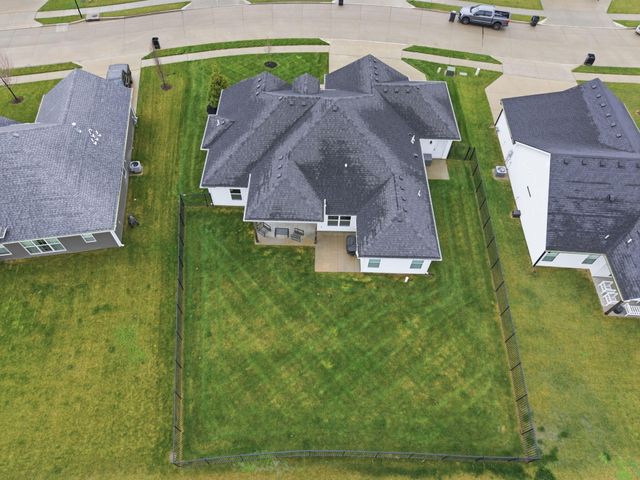 4912 LONGBOW DR, Columbia, MO 65201