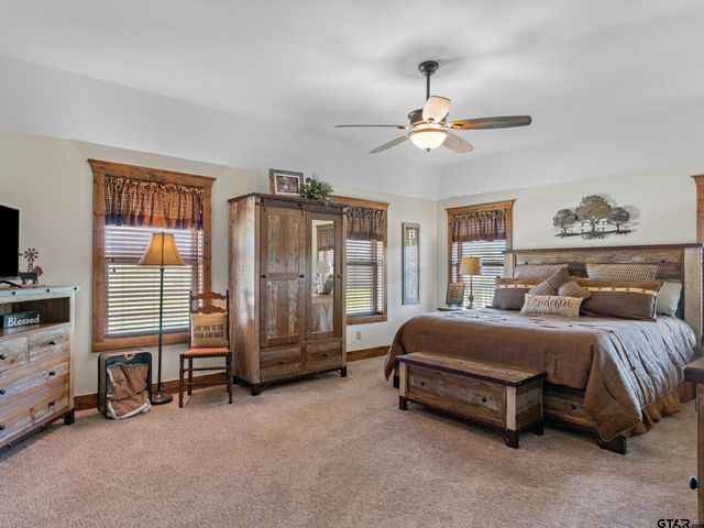 5282 N SH 37, Winnsboro, TX 75494
