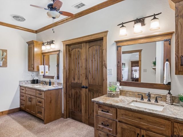 5282 N SH 37, Winnsboro, TX 75494