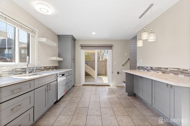 496 Westgate Drive, Edison, NJ 08820