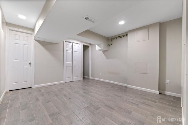 496 Westgate Drive, Edison, NJ 08820