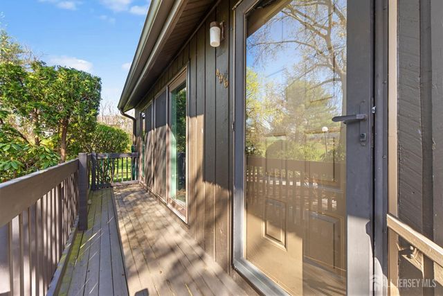 496 Westgate Drive, Edison, NJ 08820