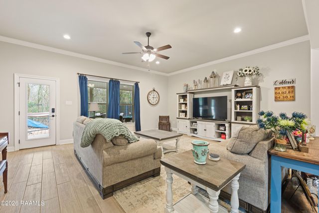 208 Rose Of Sharon Lane, Lafayette, LA 70508