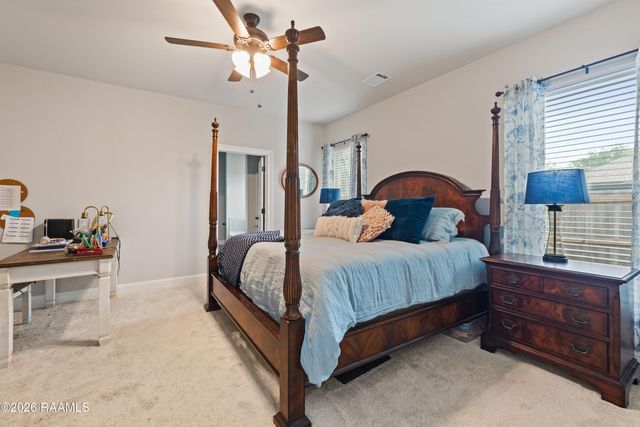 208 Rose Of Sharon Lane, Lafayette, LA 70508