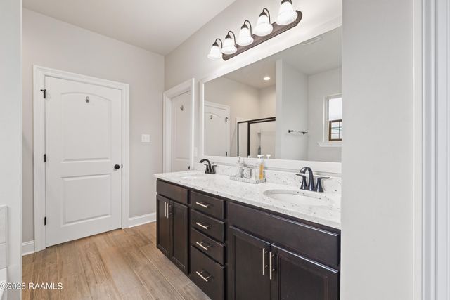 208 Rose Of Sharon Lane, Lafayette, LA 70508