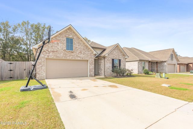 208 Rose Of Sharon Lane, Lafayette, LA 70508