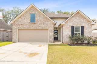 208 Rose Of Sharon Lane, Lafayette, LA 70508