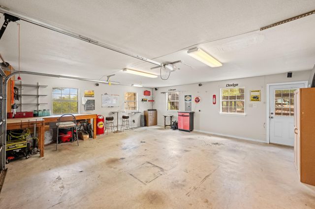 508 S Lariat CIR, Dripping Springs, TX 78620