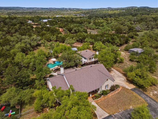508 S Lariat CIR, Dripping Springs, TX 78620