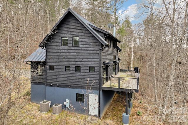 64 Hobson Branch Road, Weaverville, NC 28787