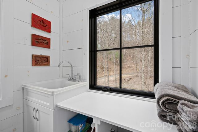 64 Hobson Branch Road, Weaverville, NC 28787