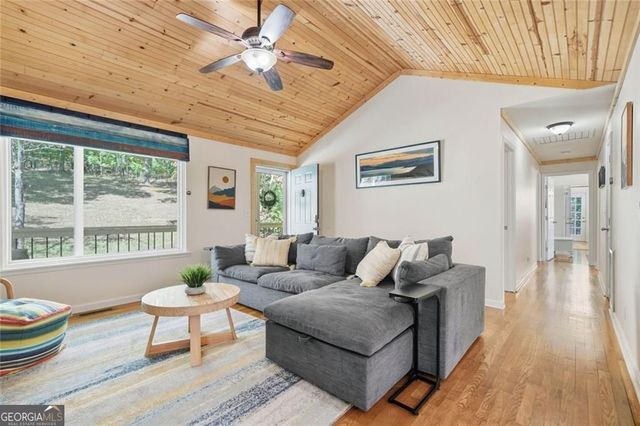 1056 Overlook Drive, Dawsonville, GA 30534