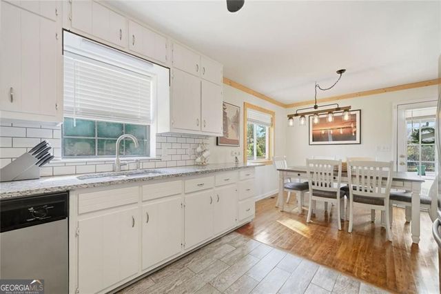1056 Overlook Drive, Dawsonville, GA 30534