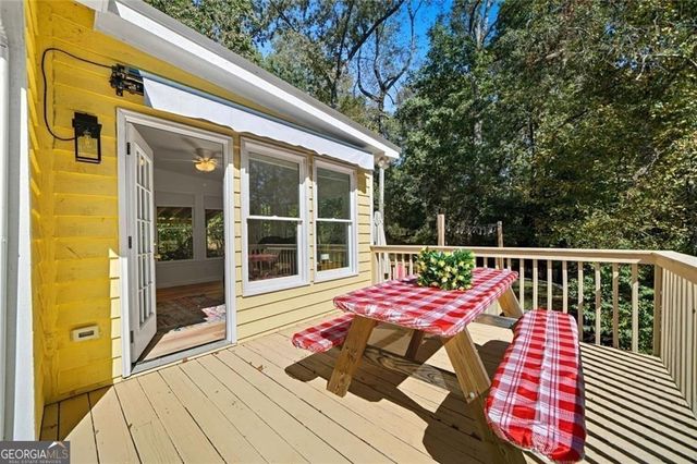 1056 Overlook Drive, Dawsonville, GA 30534