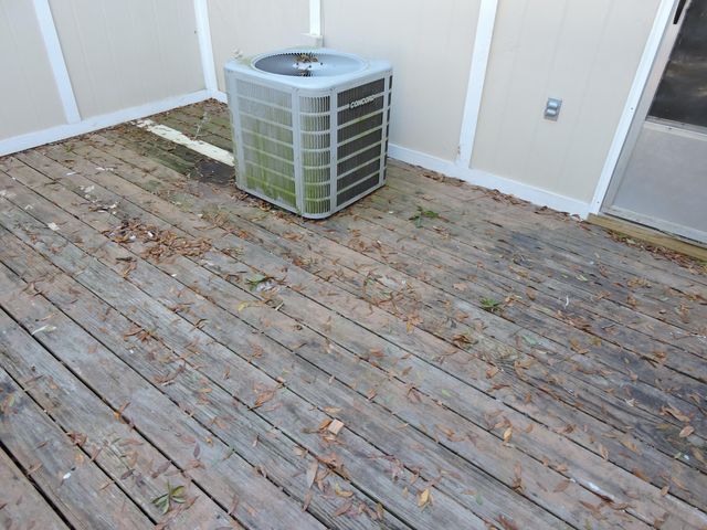 103 Hampton Drive, Crestview, FL 32539