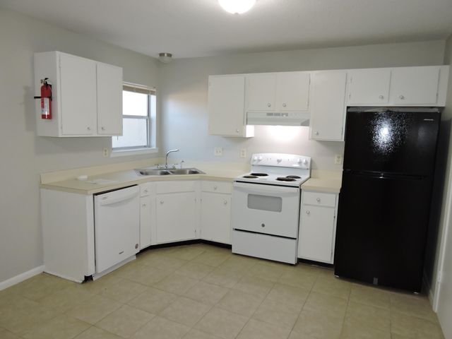 103 Hampton Drive, Crestview, FL 32539