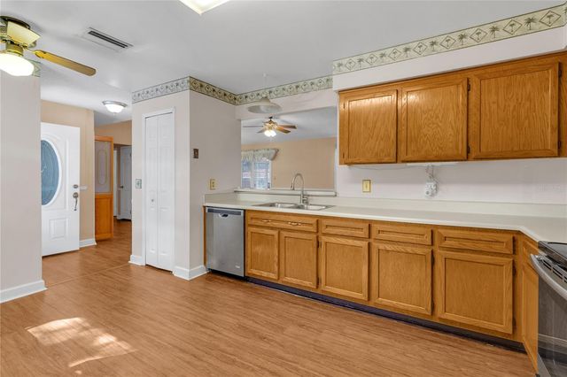 611 SHERWOOD OAKS CIRCLE, Ocoee, FL 34761
