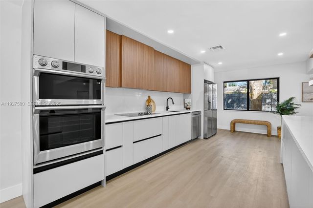 1361 SE 4th Ct, Deerfield Beach, FL 33441