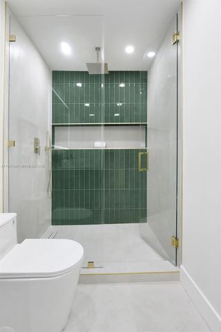 1361 SE 4th Ct, Deerfield Beach, FL 33441