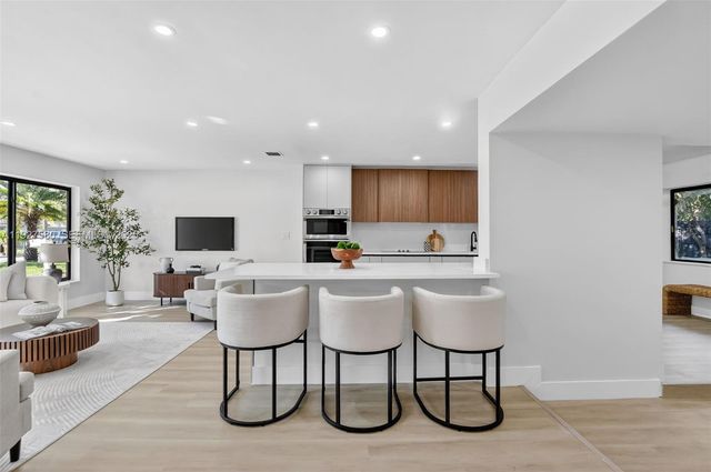 1361 SE 4th Ct, Deerfield Beach, FL 33441