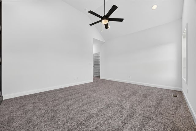 853 Burley Barn Rd, Clarksville, TN 37042