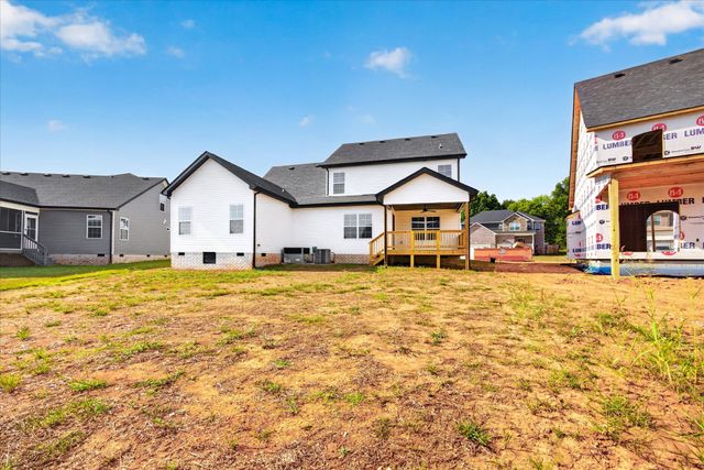 853 Burley Barn Rd, Clarksville, TN 37042