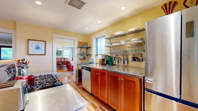 68 Court Street, Middlebury, VT 05753