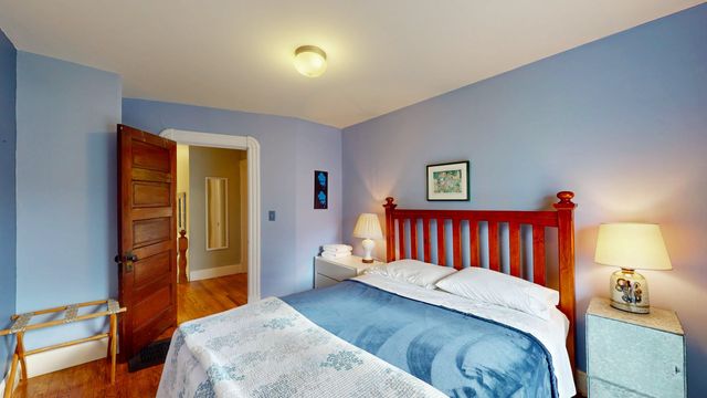 68 Court Street, Middlebury, VT 05753