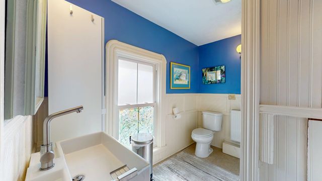 68 Court Street, Middlebury, VT 05753