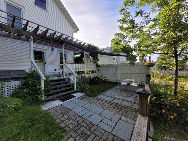 68 Court Street, Middlebury, VT 05753