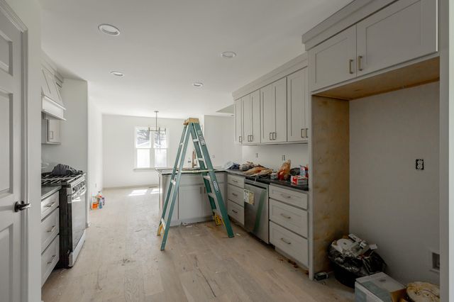 1618 Gunston Hall Road, Hixson, TN 37343