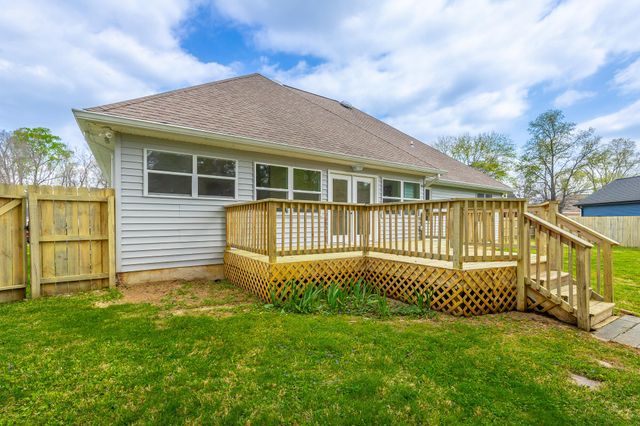 1618 Gunston Hall Road, Hixson, TN 37343