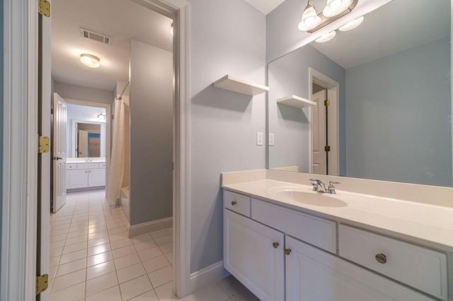 980 Windsor Place Circle, Grayson, GA 30017