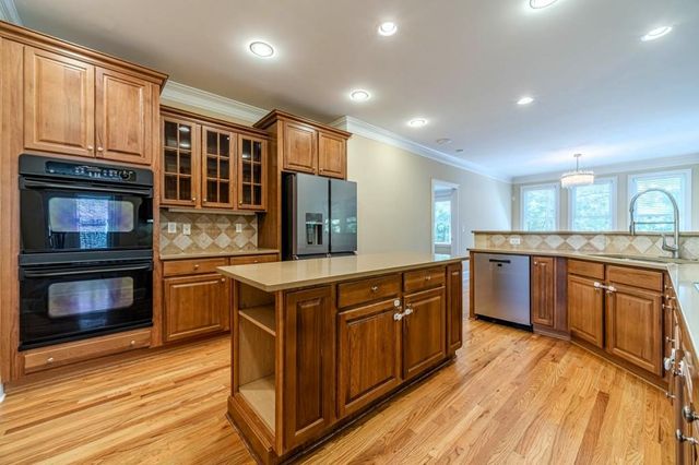 980 Windsor Place Circle, Grayson, GA 30017