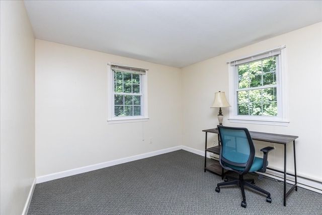 57 Sylvan St 3F, Danvers, MA 01923