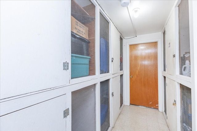 57 Sylvan St 3F, Danvers, MA 01923