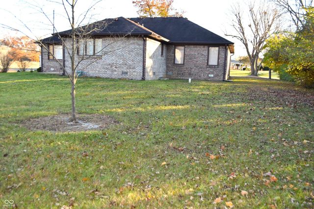 6110 Catalina Drive, Indianapolis, IN 46259