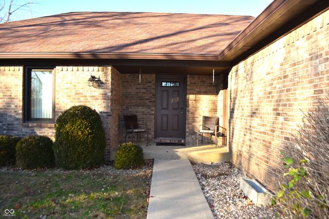 6110 Catalina Drive, Indianapolis, IN 46259